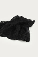 manchette en dentelle noire