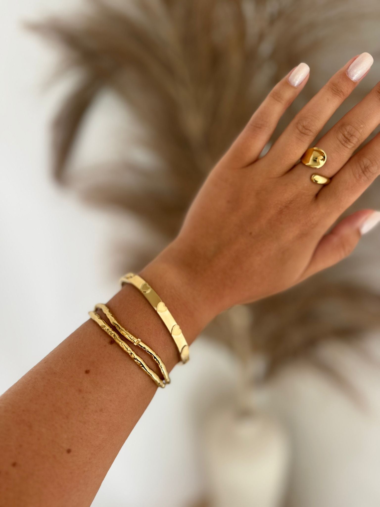 collection ligne sauvage jewellery