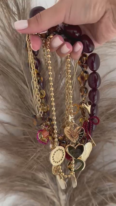 collier marron