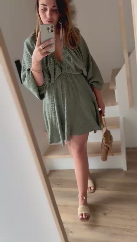 Robe kaki vidéo