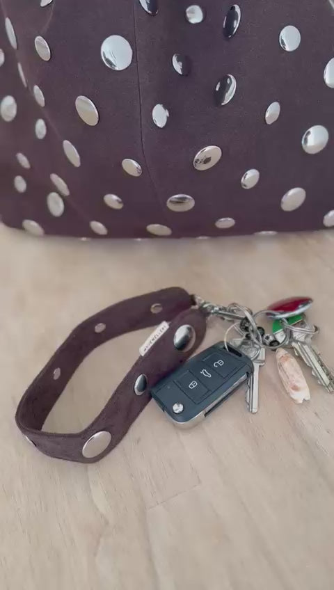 sac et porte-clés ligne sauvage