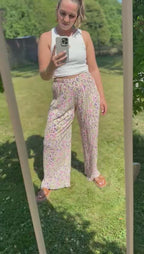 Pantalon à fleur vidéo